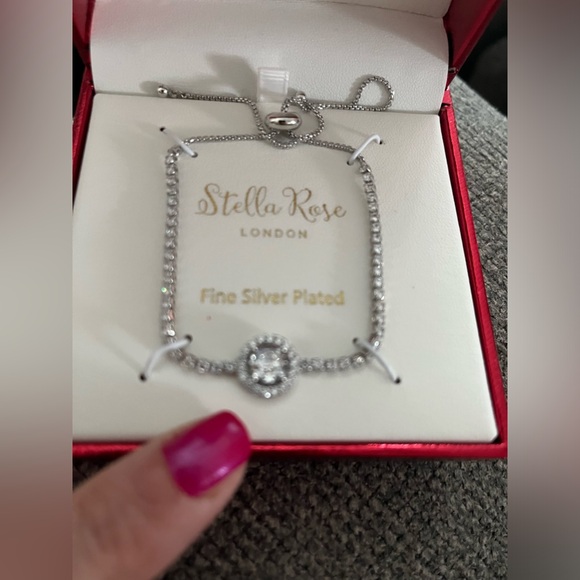 Women’s Stella Rose silver plated adjustable slide bracelet with crystals NIB - Picture 3 of 11